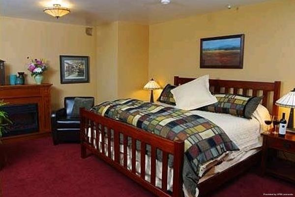 THE SETTLERS INN (Hawley)
